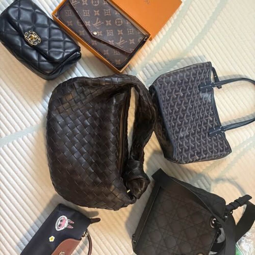 Purses variety